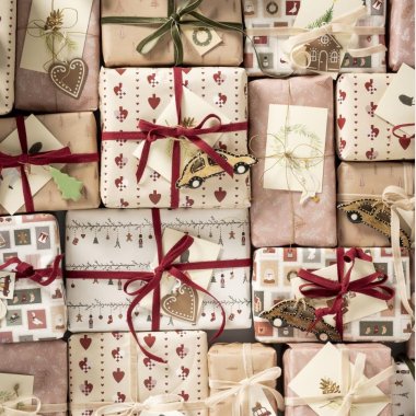 Dekorations materiale og indpakning