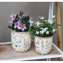 Chic Antique Cavaillon potter med blomster