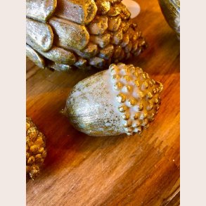 La Vida Guld agern mellem