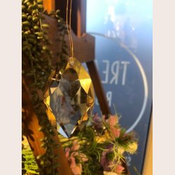 Speedtsberg krystal med ophng oval